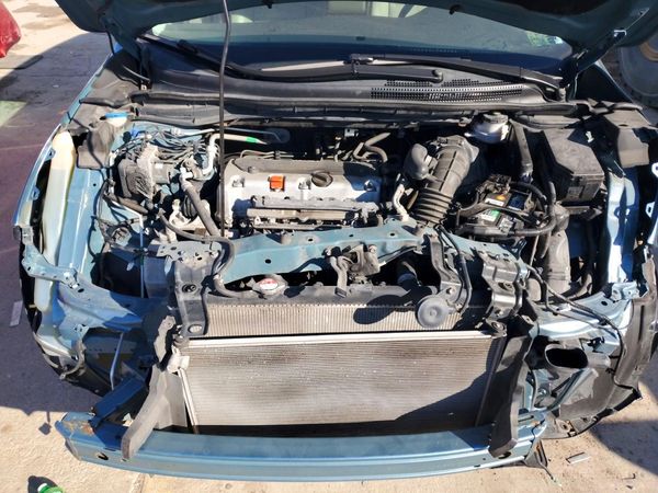 2014 HONDA CRV EX-L — Engine bay