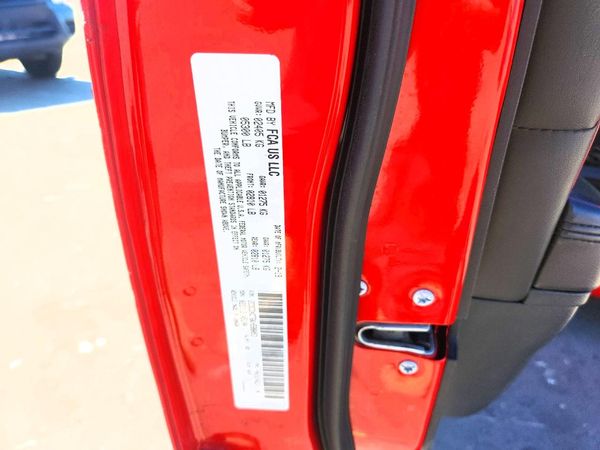 2019 DODGE CHARGER R/T — VINS
