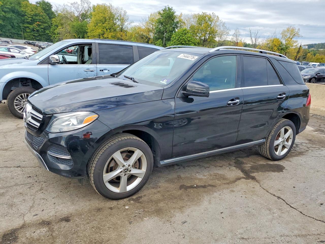 2017 MERCEDES-BENZ GLE GLE350 — Front 3/4