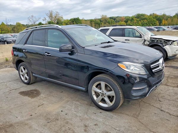 2017 MERCEDES-BENZ GLE GLE350 — Passenger 3/4