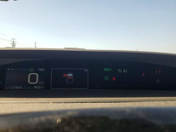2019 TOYOTA PRIUS Plus/Premium/Advanced — ODOM
