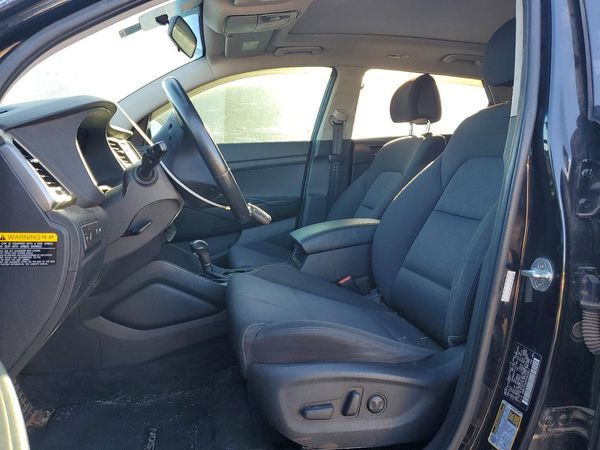 2017 HYUNDAI TUCSON — DENT