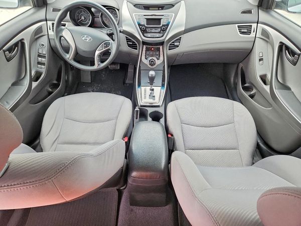 2013 HYUNDAI ELANTRA — CKPT