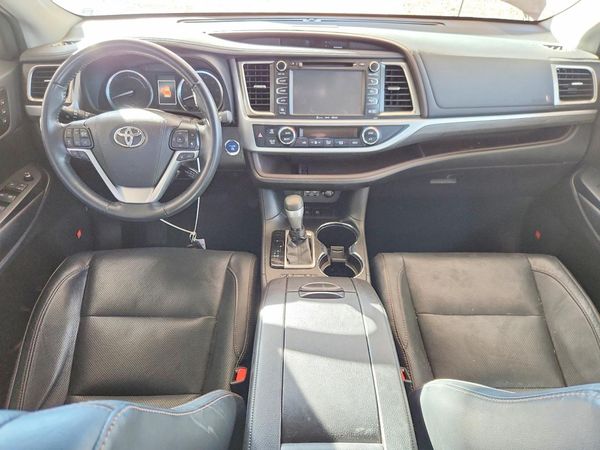 2019 TOYOTA HIGHLANDER Ltd/Ltd Platinum Hybrid — CKPT
