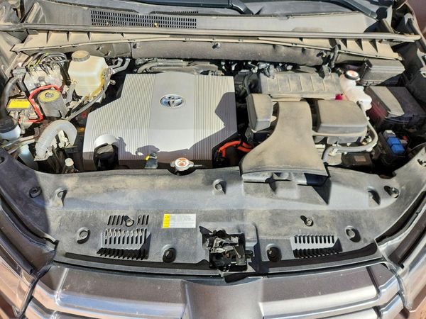 2019 TOYOTA HIGHLANDER Ltd/Ltd Platinum Hybrid — Engine bay