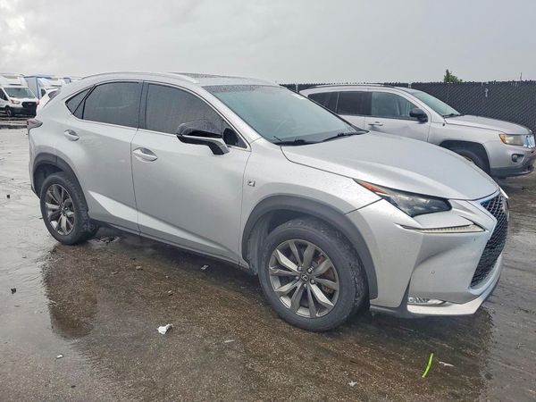 2015 LEXUS NX 200t Luxury — Passenger 3/4