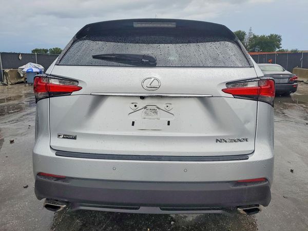 2015 LEXUS NX 200t Luxury — DIRR