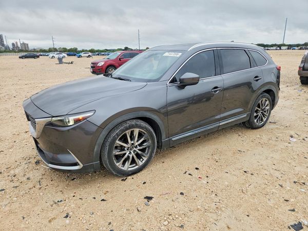 2017 MAZDA CX-9 Grand Touring — Front 3/4