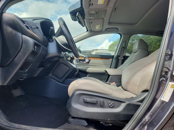 2017 HONDA CRV Touring — DENT