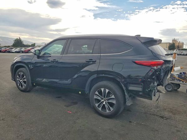 2022 TOYOTA HIGHLANDER XLE — DSRA