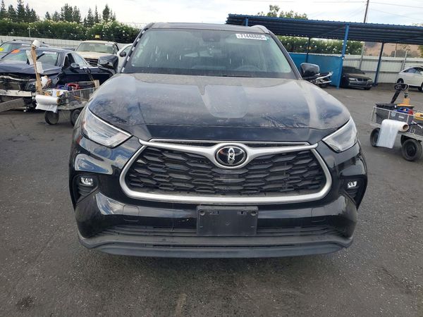 2022 TOYOTA HIGHLANDER XLE — DIRF
