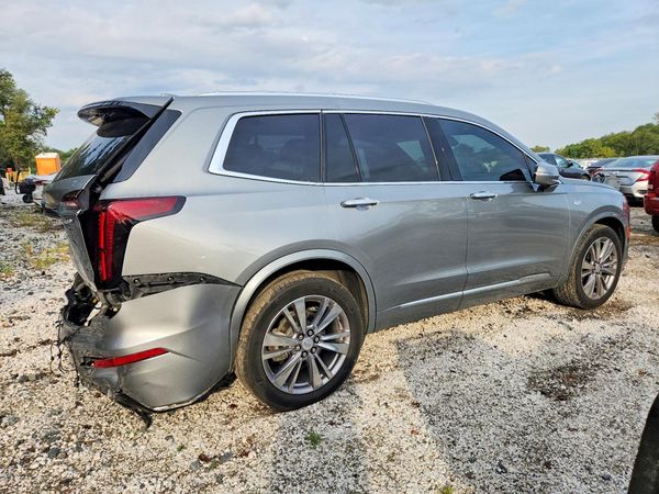 2023 CADILLAC XT6 Premium Luxury — PSRA