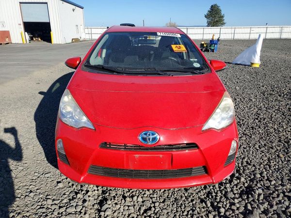 2013 TOYOTA PRIUS — DIRF