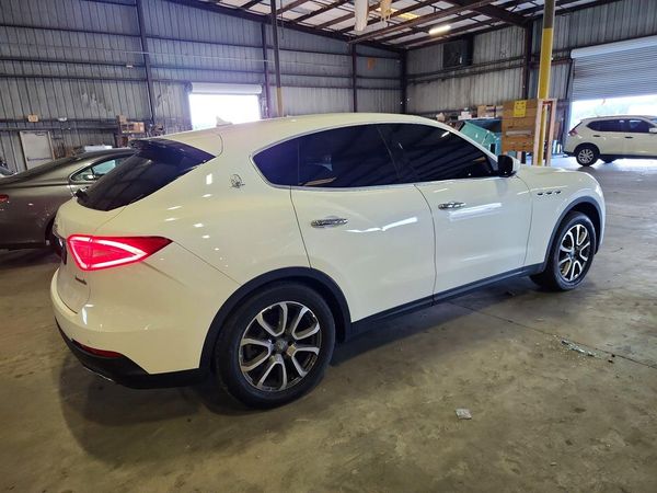 2018 MASERATI LEVANTE Sport — PSRA