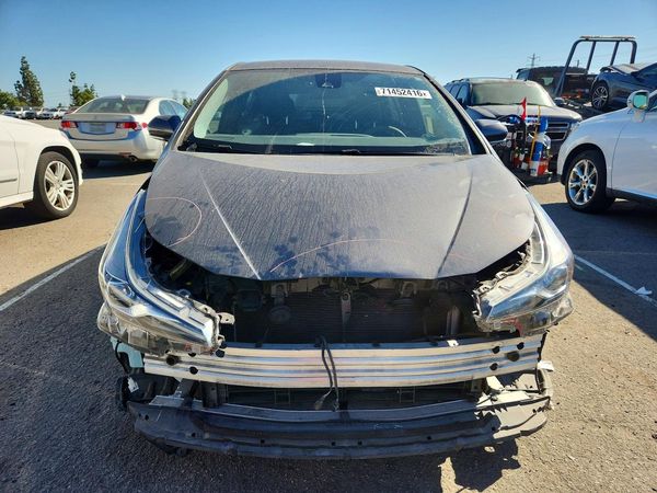 2019 TOYOTA PRIUS L/LE/XLE/LTD. — DIRF