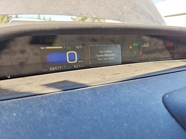 2019 TOYOTA PRIUS L/LE/XLE/LTD. — ODOM