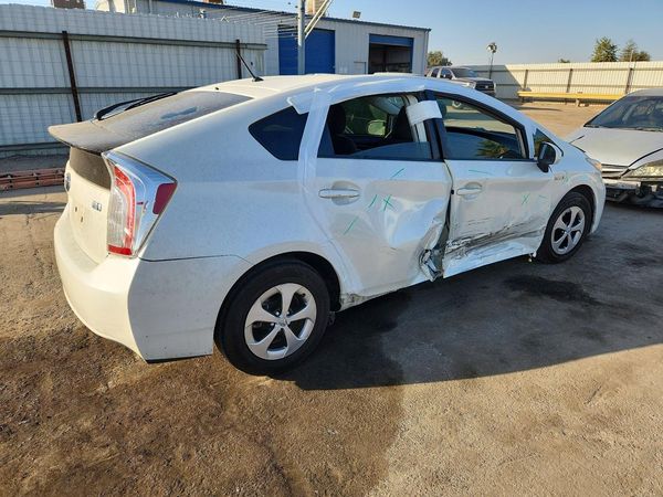 2015 TOYOTA PRIUS — PSRA