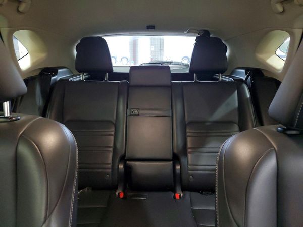 2017 LEXUS NX 200t Luxury — SUVN