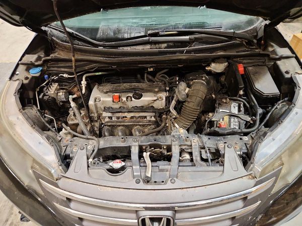 2014 HONDA CRV EX — Engine bay