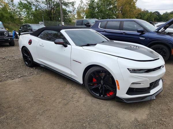 2021 CHEVROLET CAMARO 2SS — Passenger 3/4