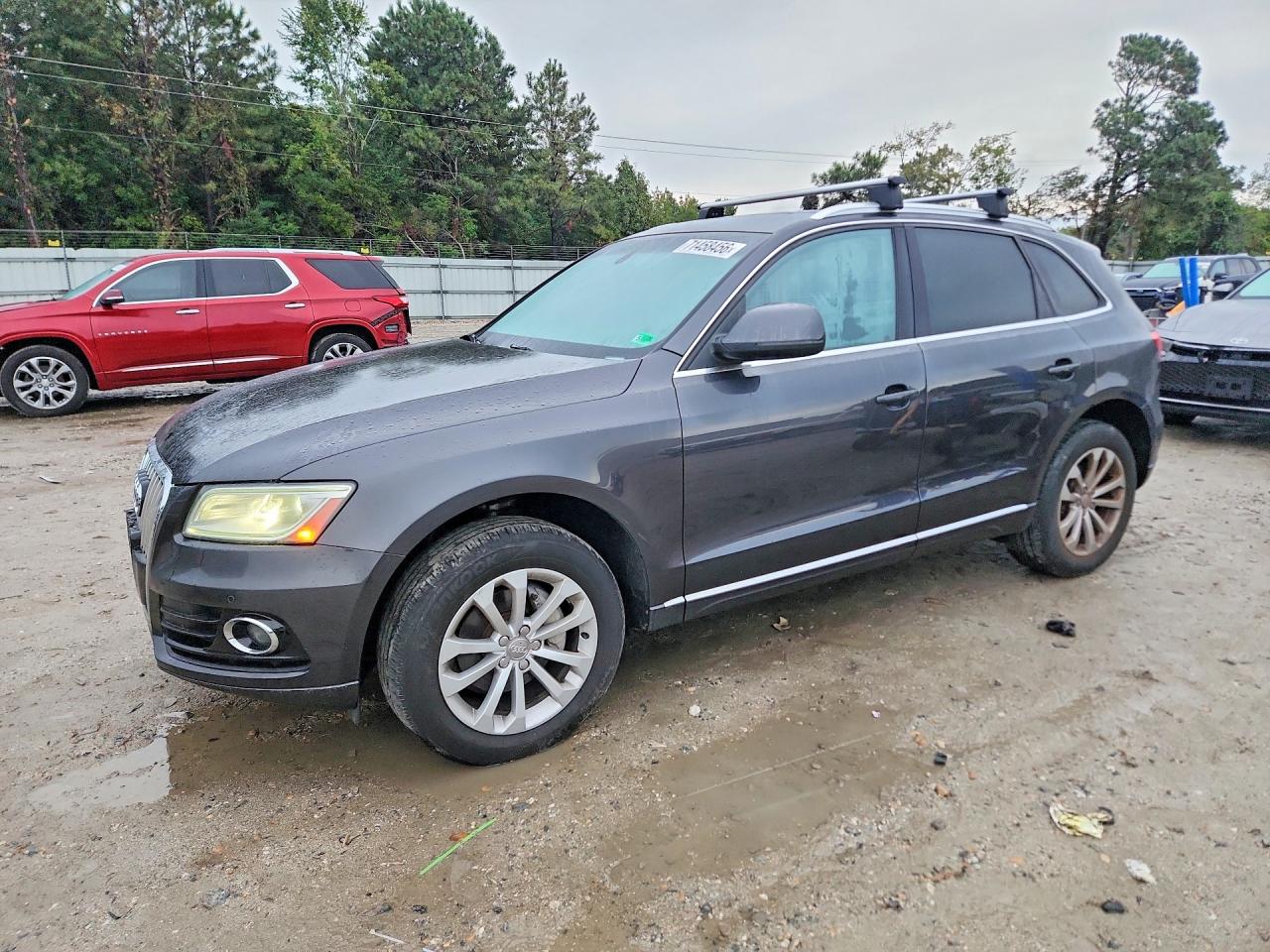 2014 AUDI Q5 Premium Plus — Front 3/4