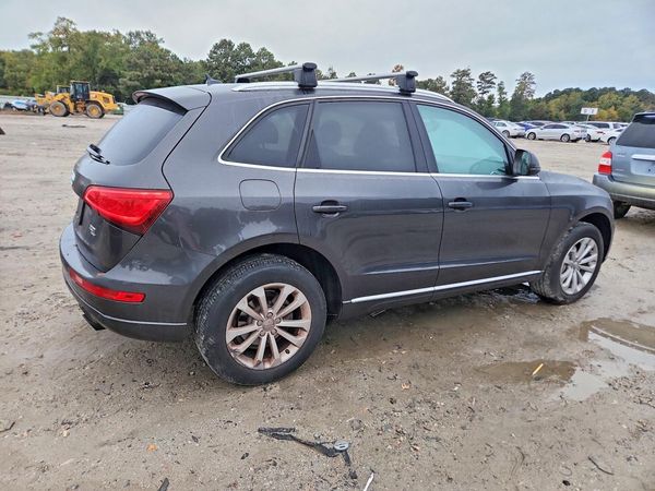2014 AUDI Q5 Premium Plus — PSRA