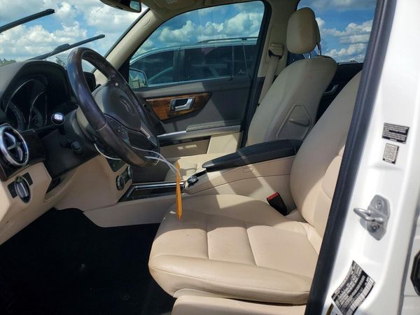 2015 MERCEDES-BENZ GLK GLK350 — DENT