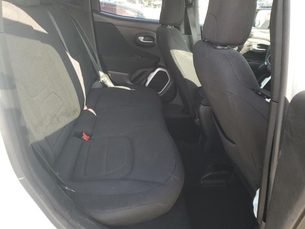 2018 JEEP RENEGADE LATITUDE 4X2