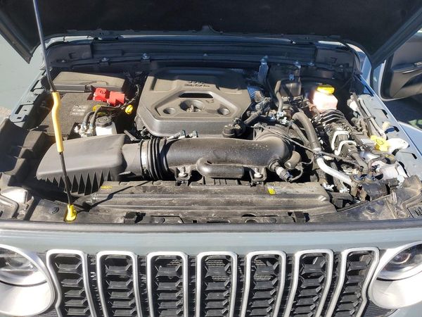 2026 JEEP WRANGLER Sahara — Engine bay