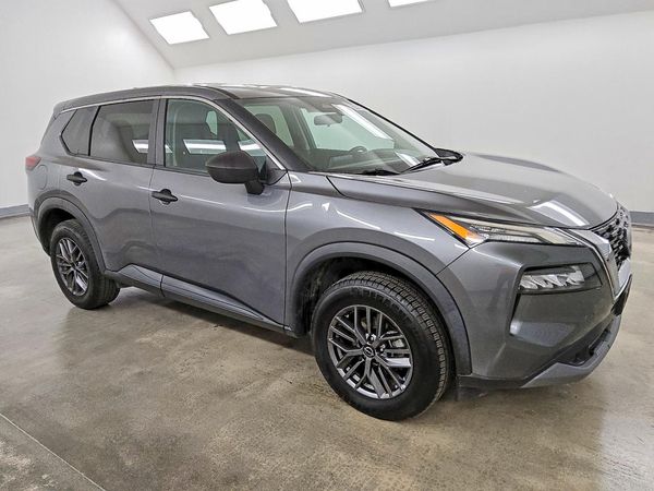 2023 NISSAN ROGUE S — Passenger 3/4
