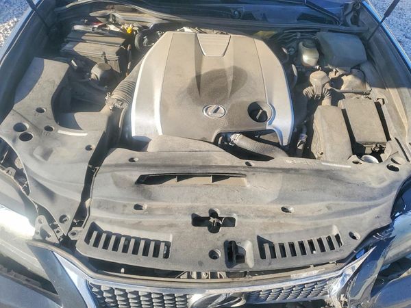 2015 LEXUS GS 350 — Engine bay
