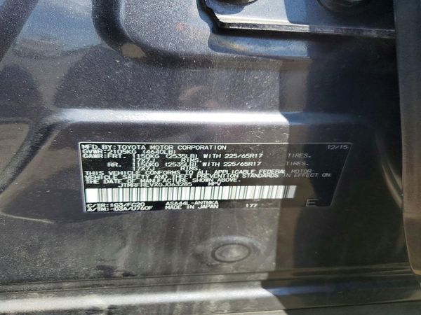 2016 TOYOTA RAV4 XLE (M Grade) — VINS