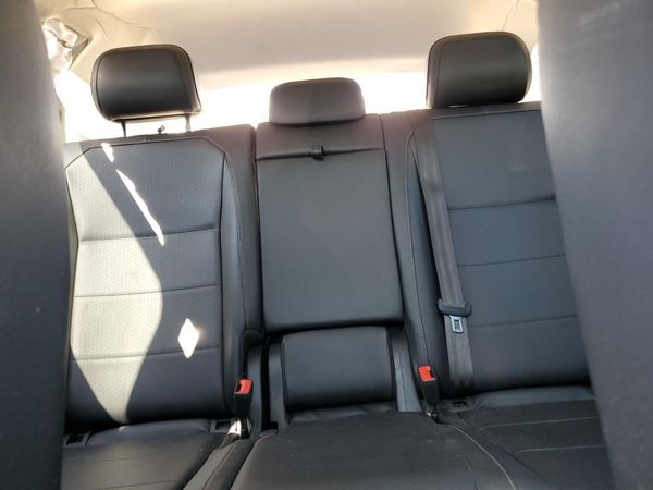 2018 VOLKSWAGEN TIGUAN SE, 4Motion SEL