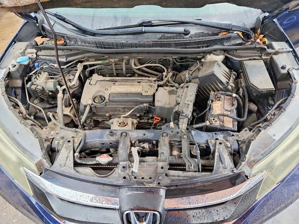 2015 HONDA CRV EX-L — Engine bay