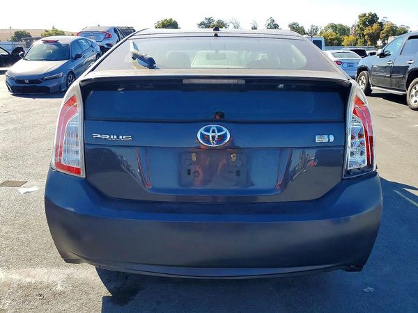 2014 TOYOTA PRIUS — DIRR