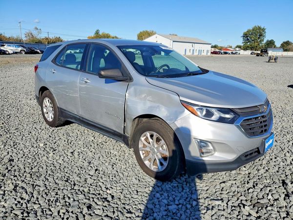 2018 CHEVROLET EQUINOX LS — Passenger 3/4