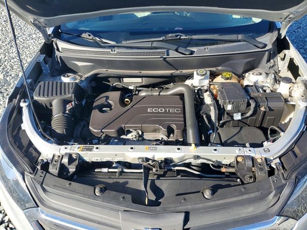 2018 CHEVROLET EQUINOX LS — Engine bay