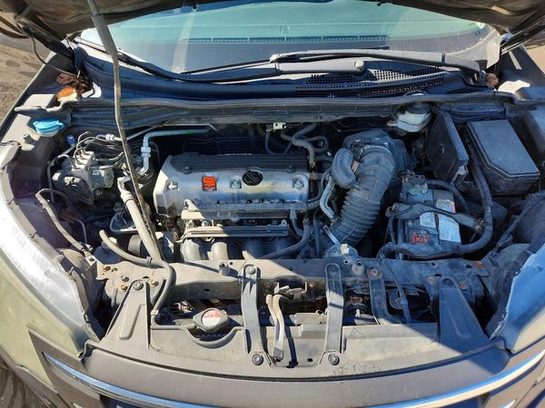 2013 HONDA CRV LX — Engine bay