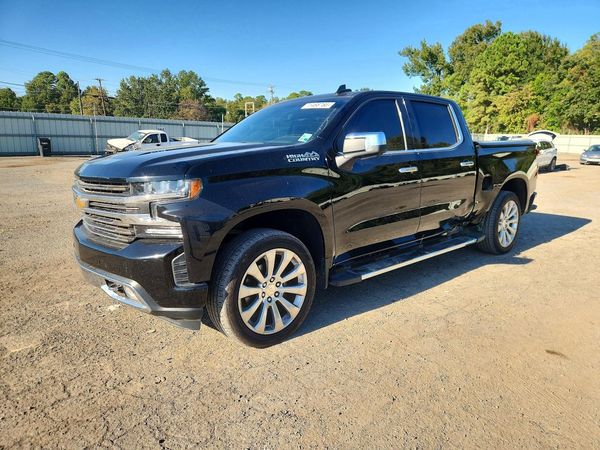 2019 CHEVROLET SILVERADO High Country — Front 3/4