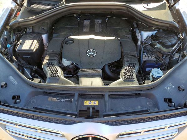 2017 MERCEDES-BENZ GLS-CLASS GLS450-4M — Engine bay