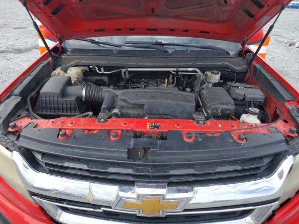 2016 CHEVROLET COLORADO Work Truck — Engine bay