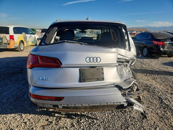 2018 AUDI Q5 quattro Premium Plus — DIRR
