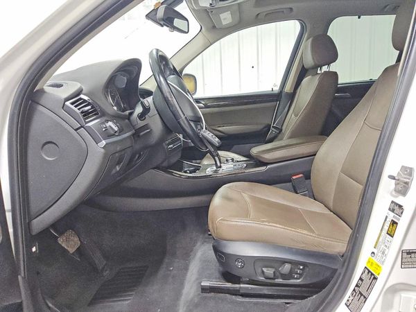 2013 BMW X3 xDrive28i — DENT