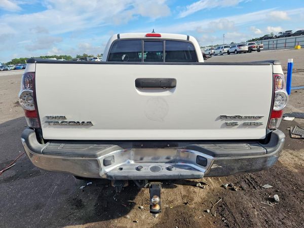 2014 TOYOTA TACOMA Delux Grade — DIRR
