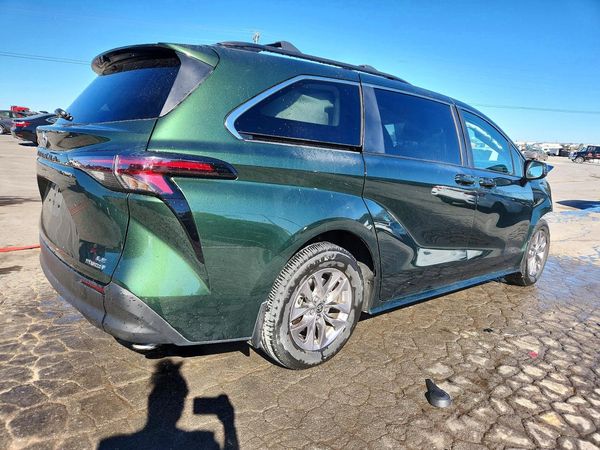 2023 TOYOTA SIENNA LE — PSRA