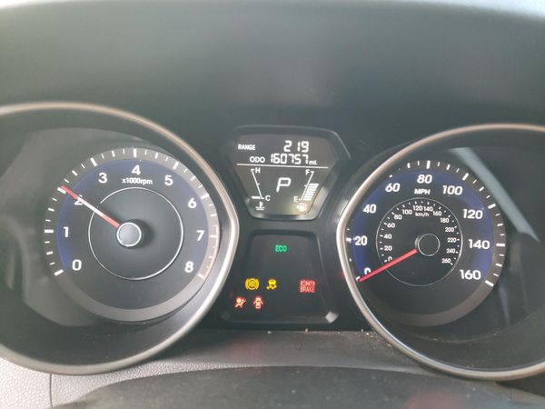 2013 HYUNDAI ELANTRA