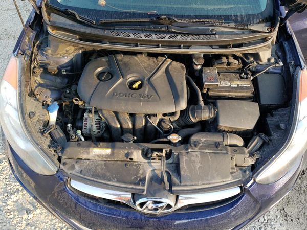 2013 HYUNDAI ELANTRA