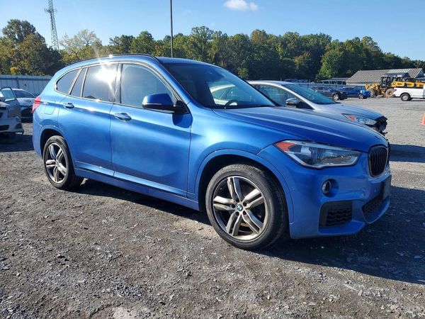 2018 BMW X1 xDrive28i — Passenger 3/4