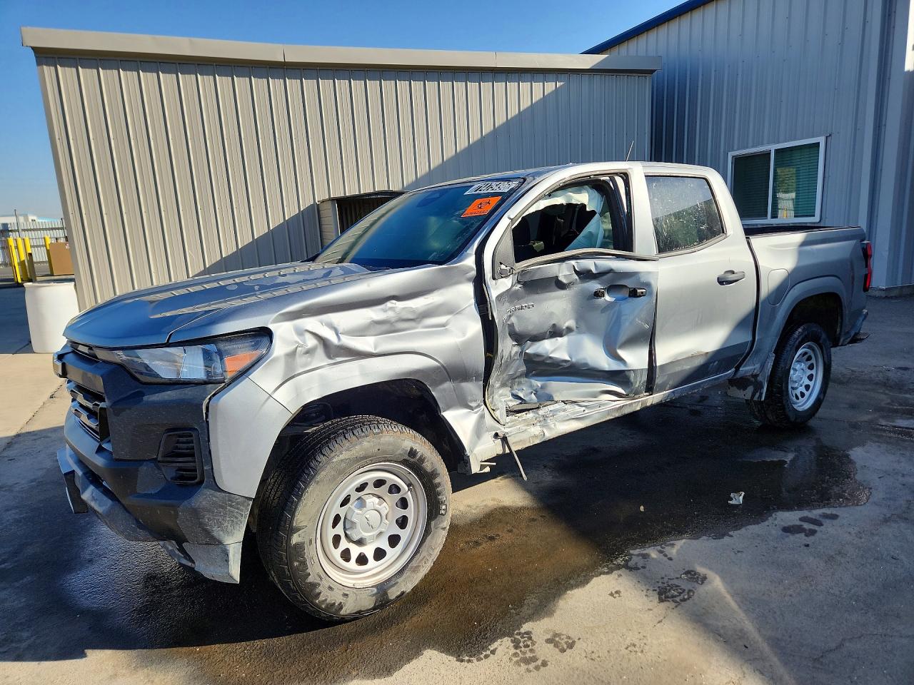 2025 CHEVROLET COLORADO Work Truck — Front 3/4