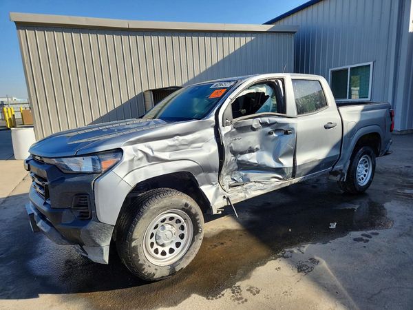 2025 CHEVROLET COLORADO Work Truck — Front 3/4